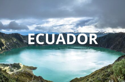 Laguna di Quilotoa Ecuador vista panoramica trekking vulcano cratere